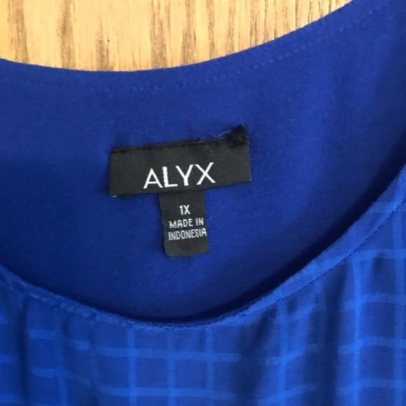 Office appropriate cool summer top - Picture 2 of 3